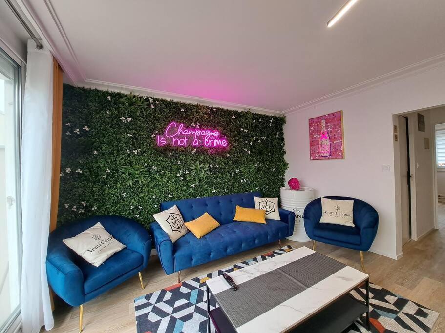Appartamento Camden - Exterieur Et Parking Reims Esterno foto